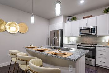 Fully Equipped Eat-In Kitchenat Westerly Apartments, Colorado